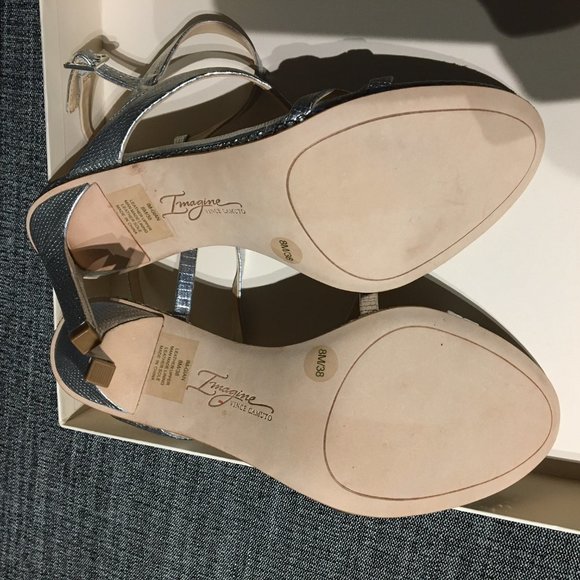 Platinum lizard and crystals sandals, 8M/38, NWT - Picture 7 of 11